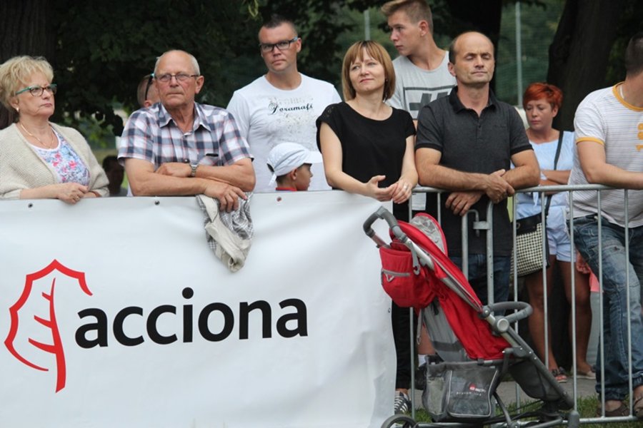Eksplozja kolorów i Mesajah na scenie!