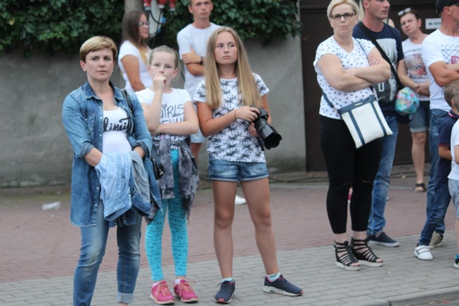 Eksplozja kolorów i Mesajah na scenie!