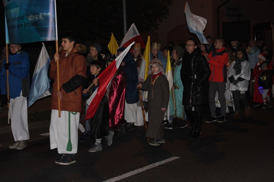 Korowody świętych przeszły ulicami