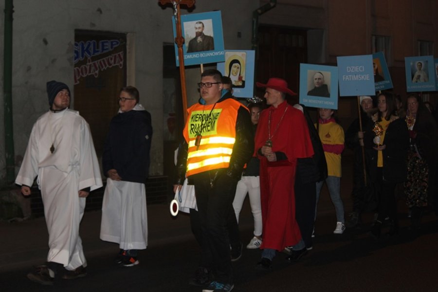 Korowody świętych przeszły ulicami