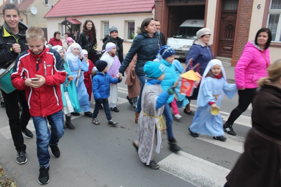 Korowody świętych przeszły ulicami