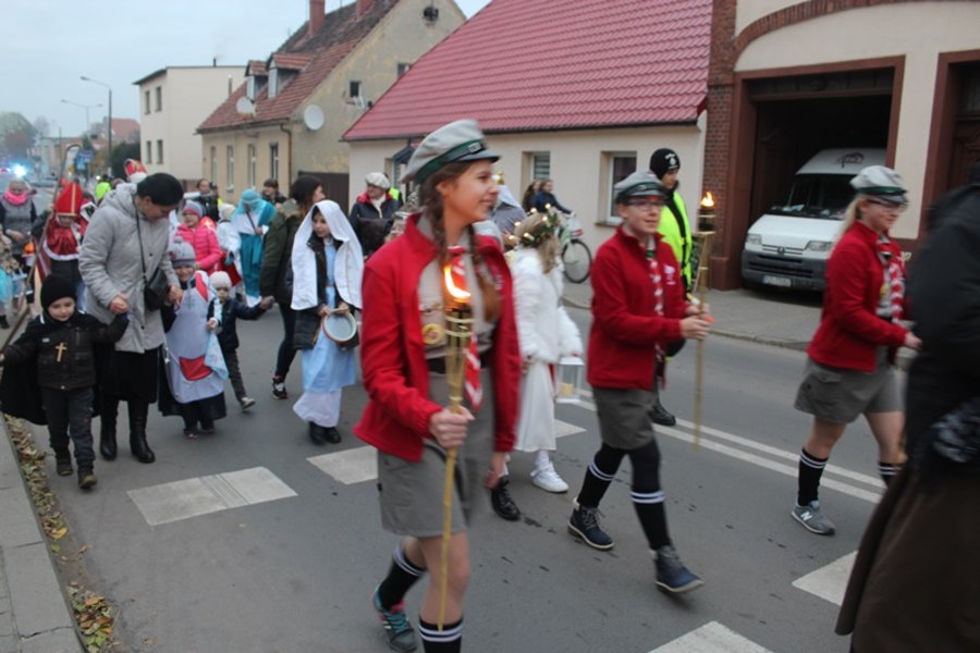 Korowody świętych przeszły ulicami