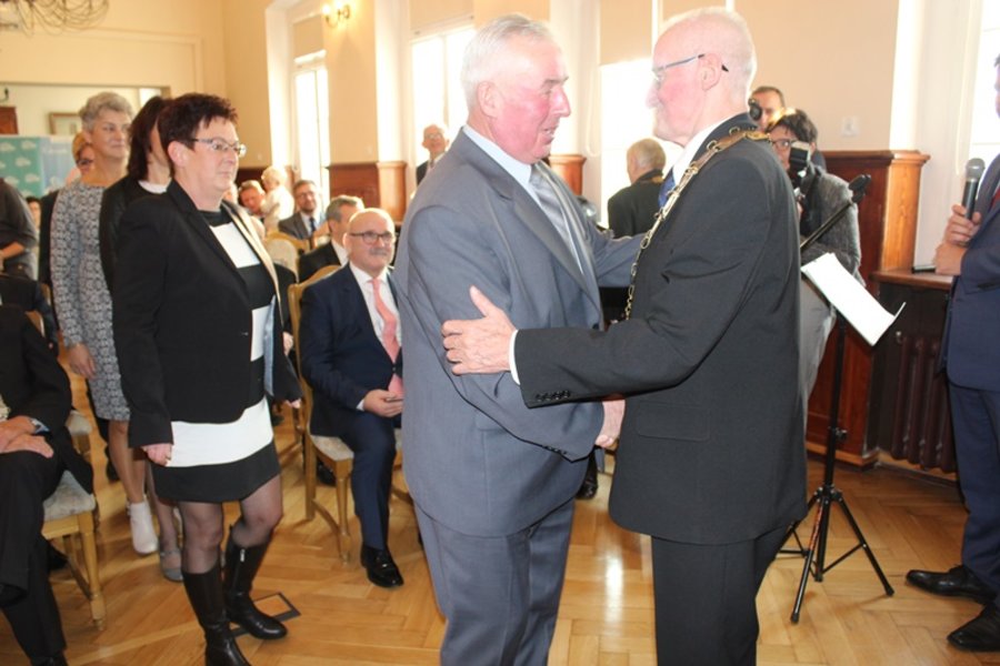 Nigdy nie pracował na odznaczenia