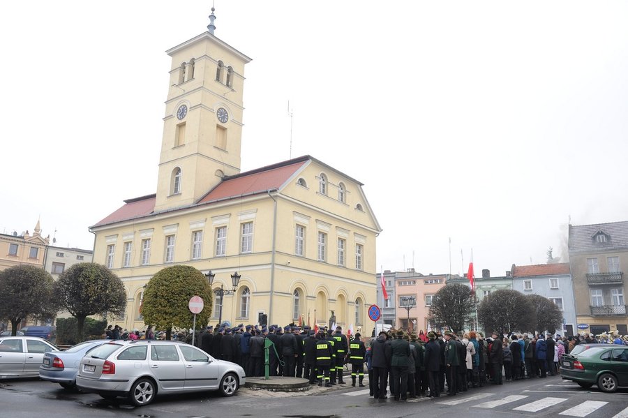 Msza, przemarsz i wiązanki