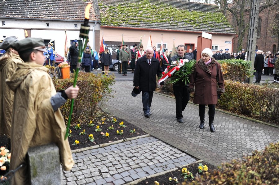 Msza, przemarsz i wiązanki
