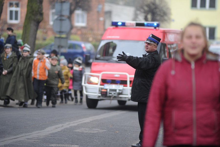 Msza, przemarsz i wiązanki