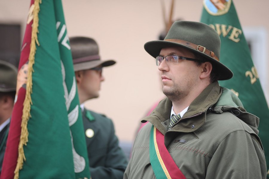 Msza, przemarsz i wiązanki