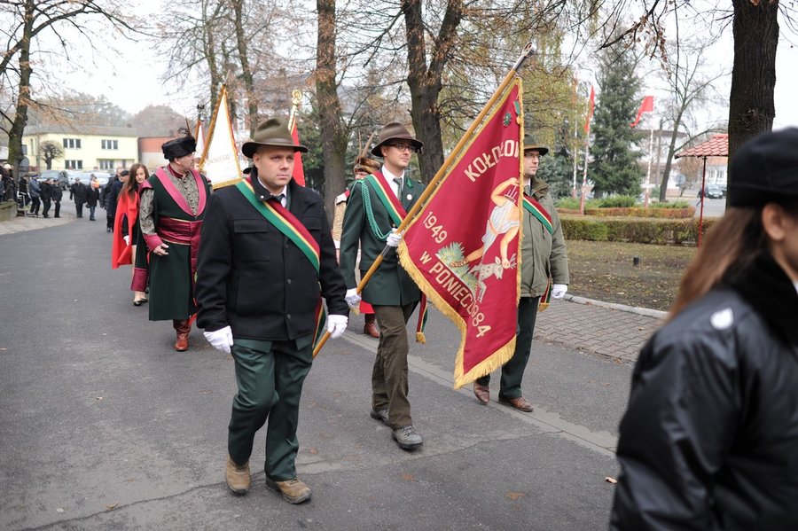 Msza, przemarsz i wiązanki