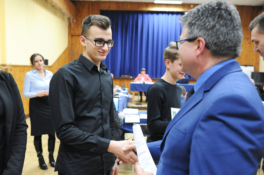 Stypendia dla zdolnych