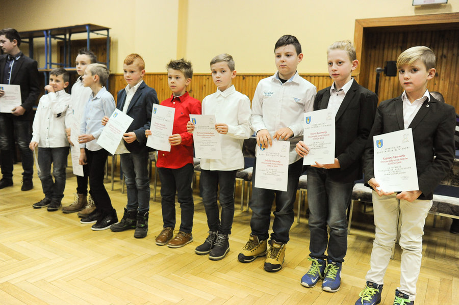 Stypendia dla zdolnych