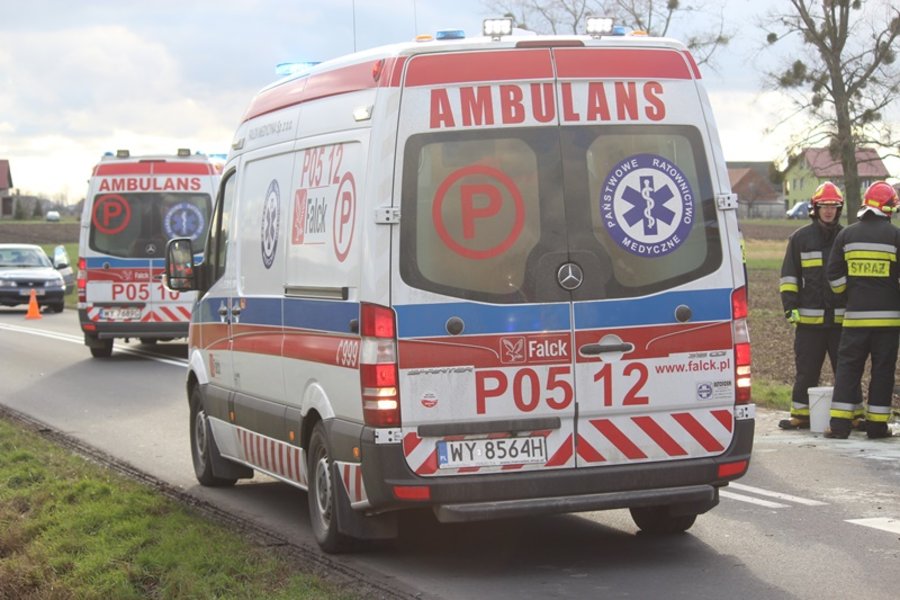Ciężarówka przygniotła trzy osoby
