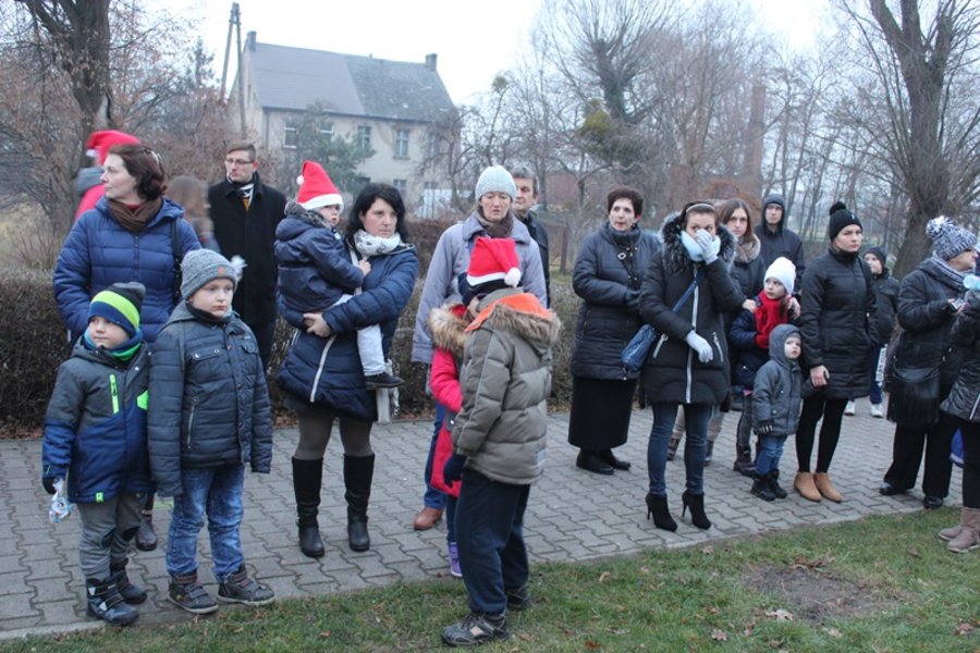 Mikołaj utknął w kominie. Trzeba było go ratować!