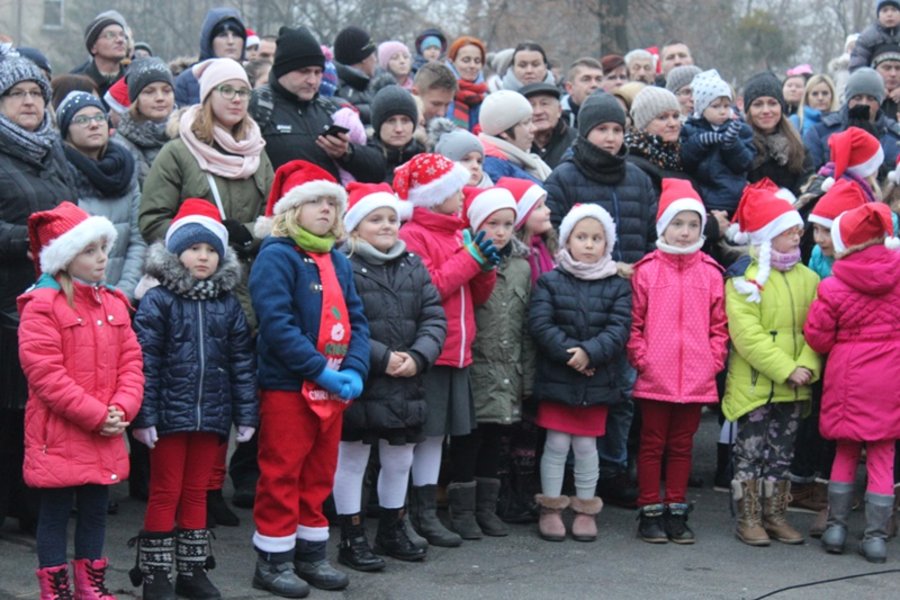 Mikołaj utknął w kominie. Trzeba było go ratować!