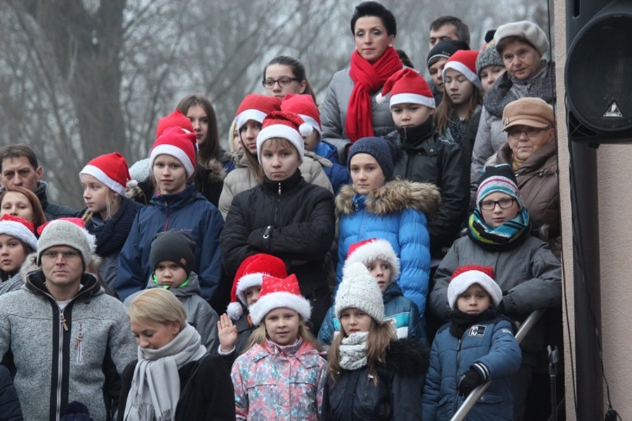 Mikołaj utknął w kominie. Trzeba było go ratować!