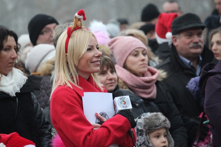 Mikołaj utknął w kominie. Trzeba było go ratować!