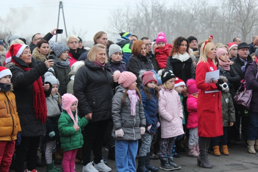 Mikołaj utknął w kominie. Trzeba było go ratować!