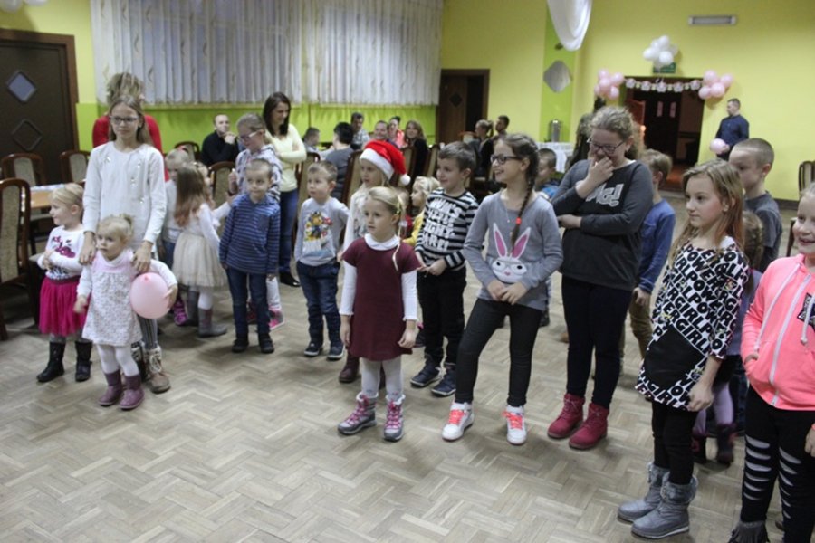 Najpierw były kolędy, potem Święty Mikołaj