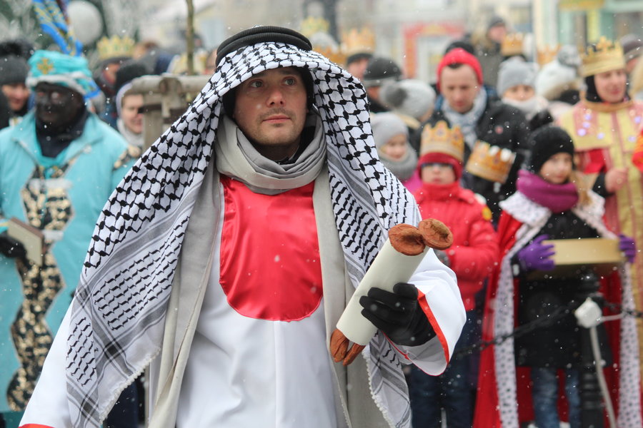 Barwny orszak przeszedł ulicami Gostynia