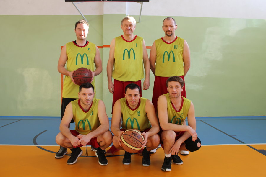Koszykarze zagrali na trzeźwo