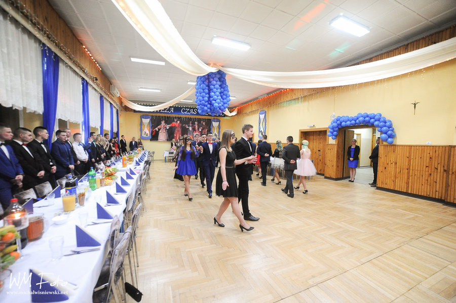 Dwudniowa studniówka dla stu