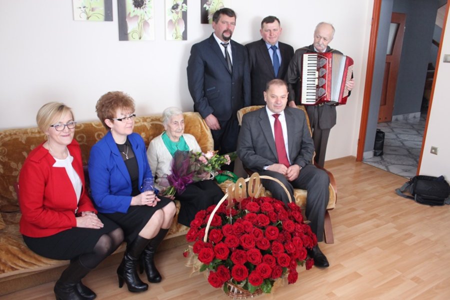 100 lat pani Bronisławy!