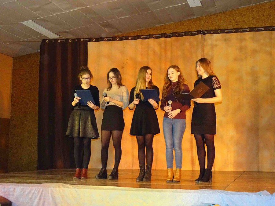 Koncert na stu wykonawców
