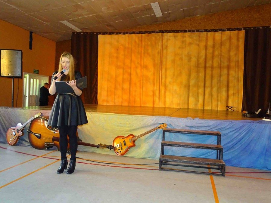 Koncert na stu wykonawców