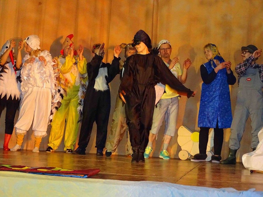 Koncert na stu wykonawców