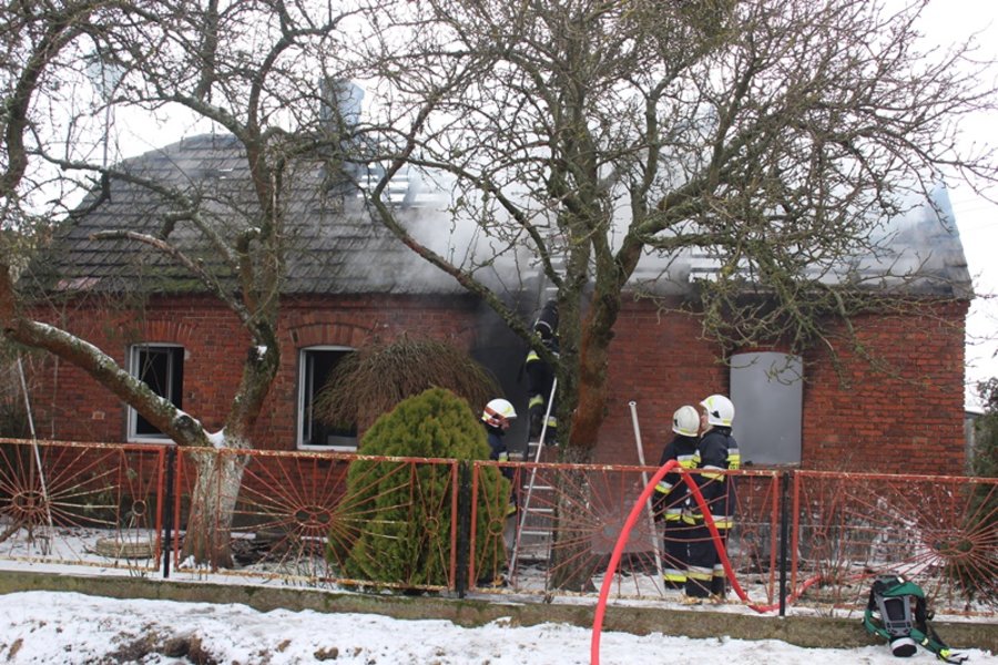 Pożar w Leonowie. Zginęła kobieta