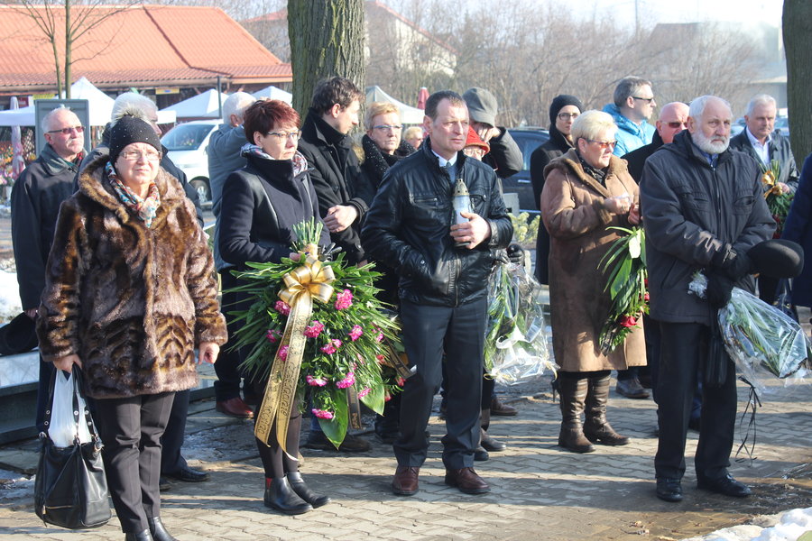 Pożegnany z honorami