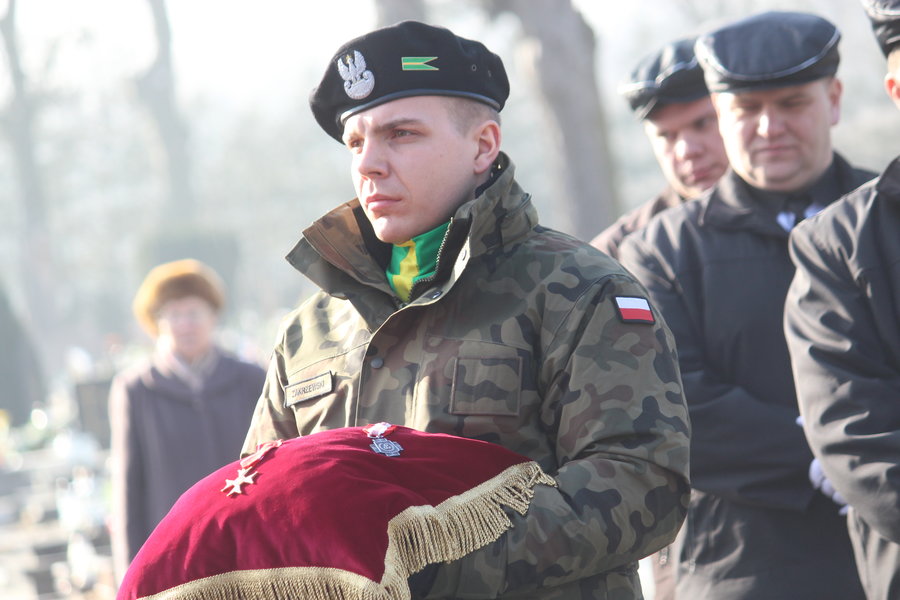 Pożegnany z honorami