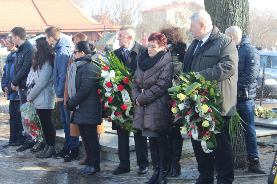 Pożegnany z honorami