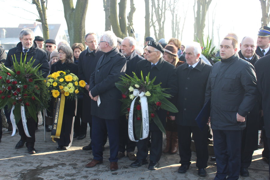 Pożegnany z honorami