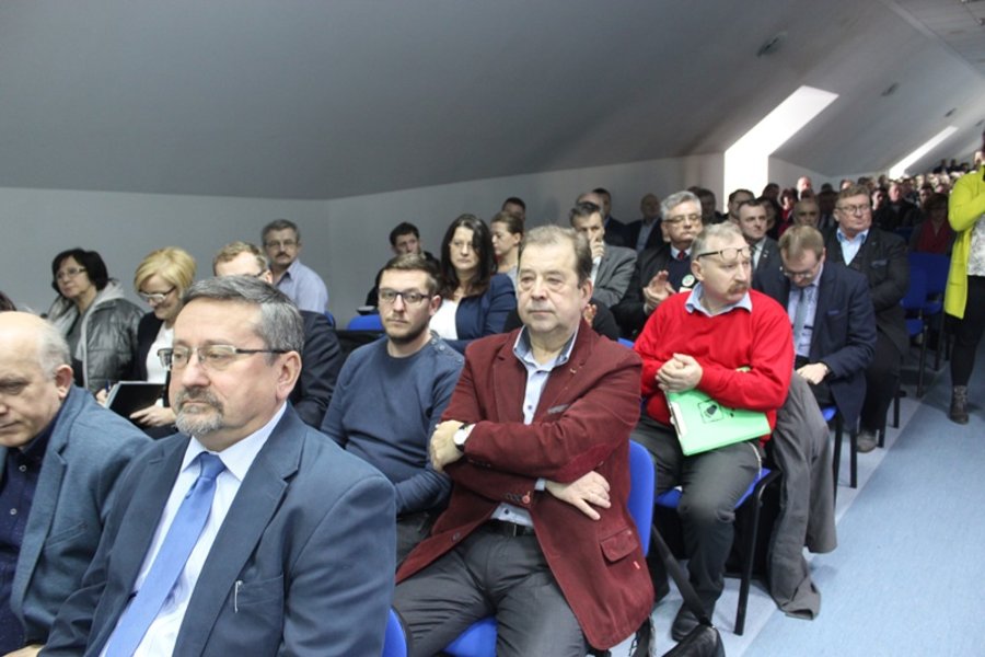 Czy można wierzyć politykom?