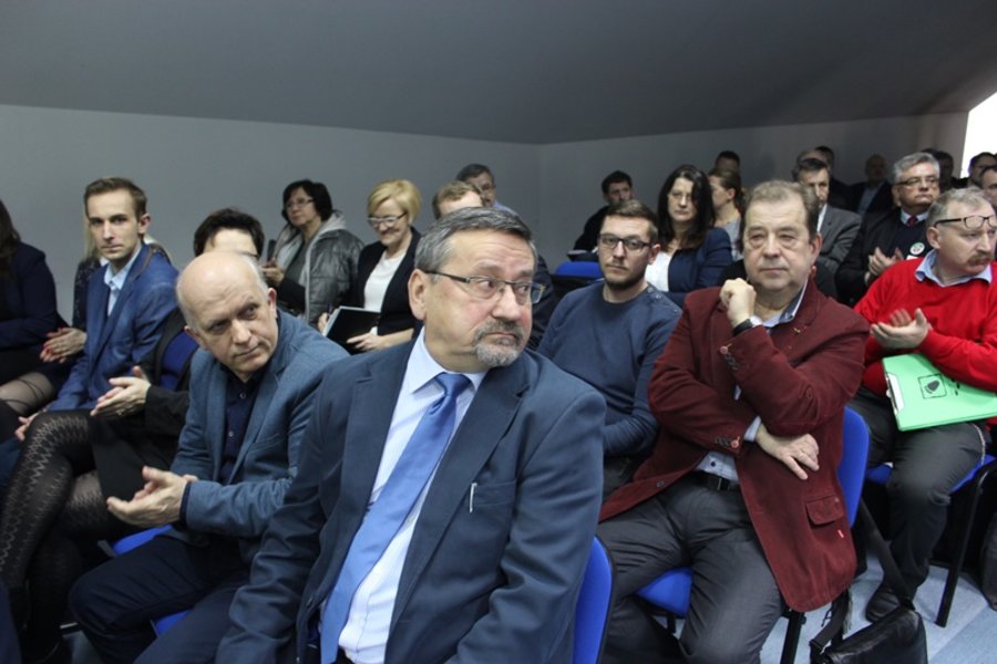 Czy można wierzyć politykom?