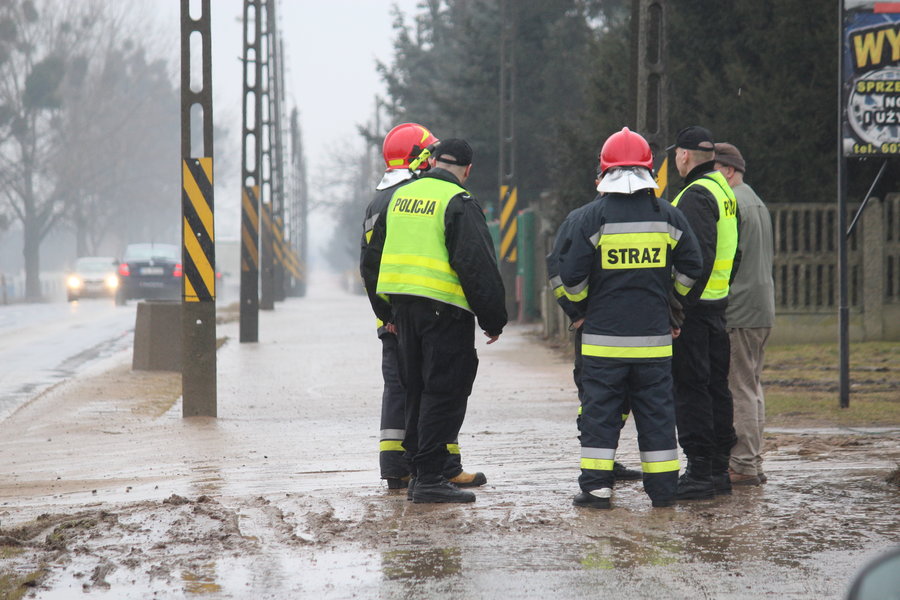 Rzeka błota na wojewódzkiej