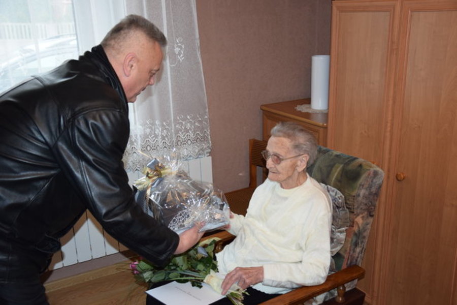 Obchodziła setne urodziny