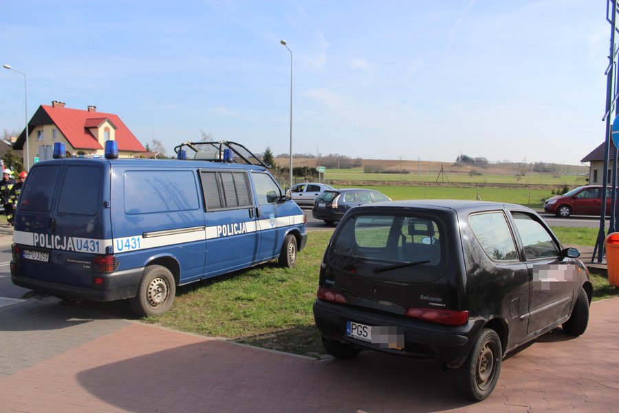 Stłuczka na skrzyżowaniu