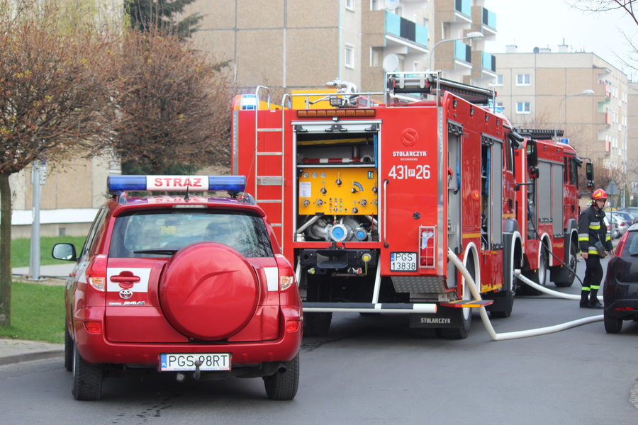 Pożar butli z acetylenem. Ewakuowano ludzi