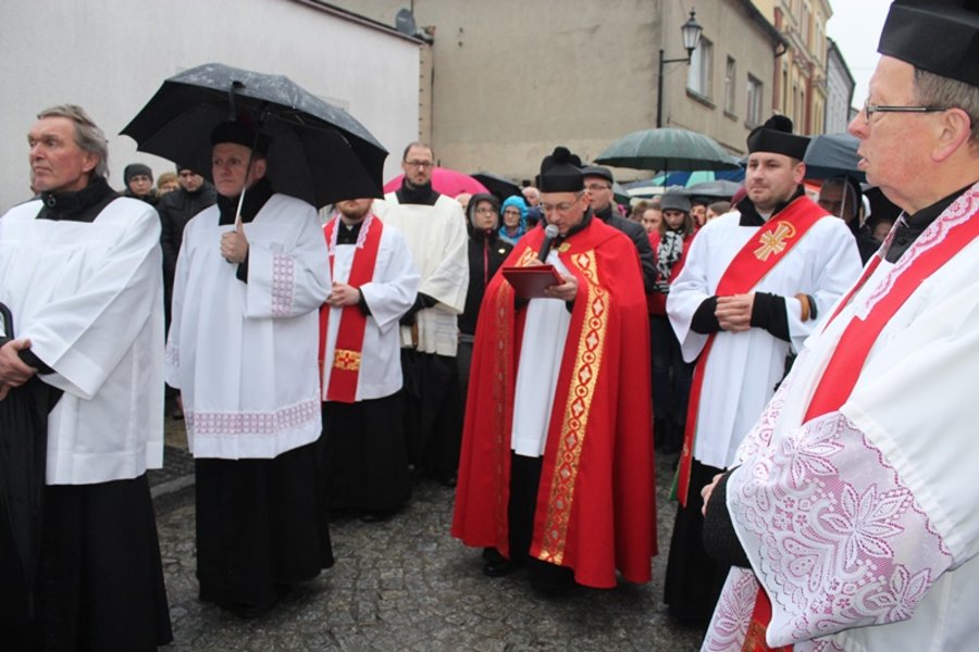 Droga Krzyżowa przeszła ulicami miasta