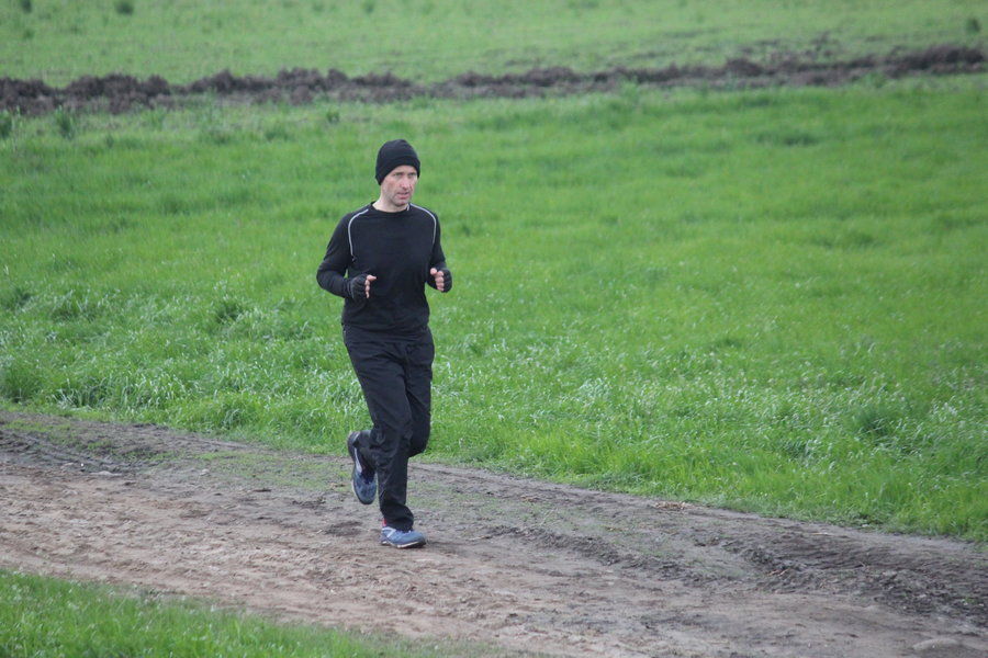 Biegli sprawdzić, czy grób jest pusty - film