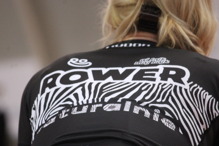 Siłę nóg zmienili w siłę serc - film