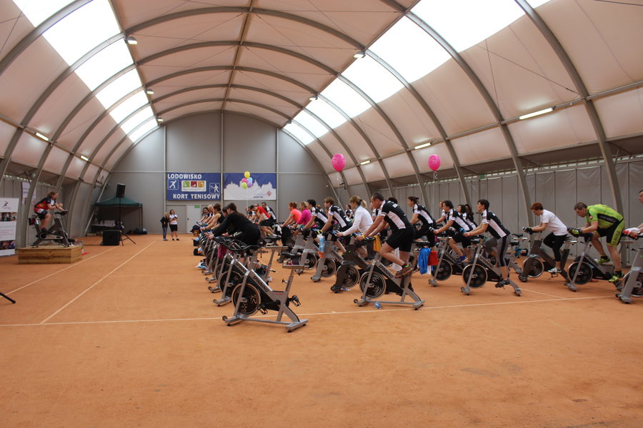 Siłę nóg zmienili w siłę serc - film