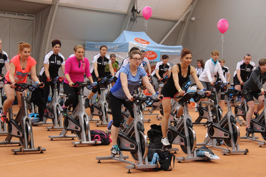 Siłę nóg zmienili w siłę serc - film