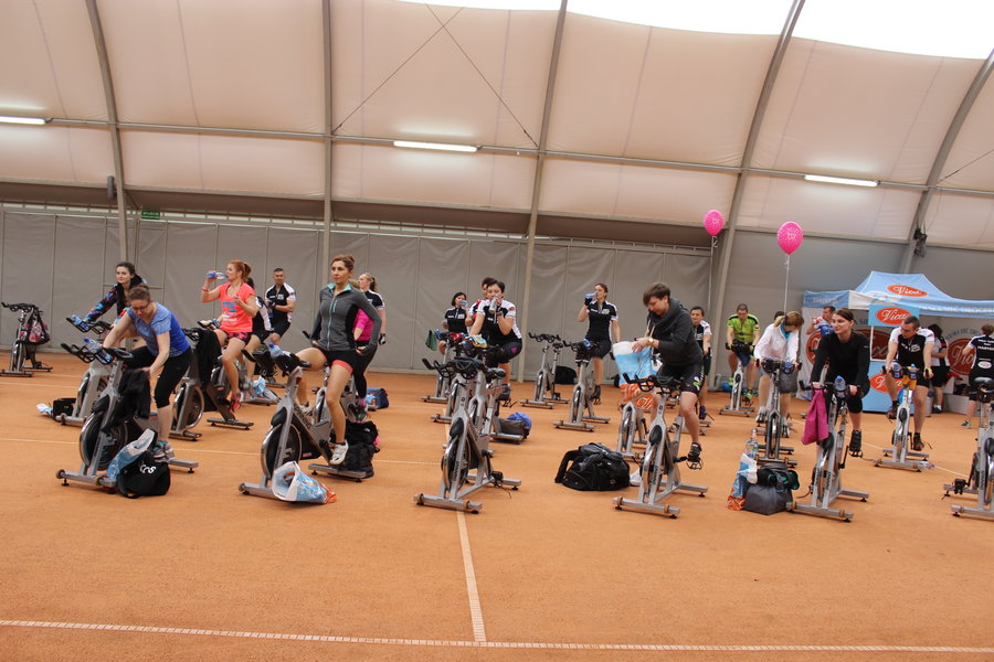 Siłę nóg zmienili w siłę serc - film