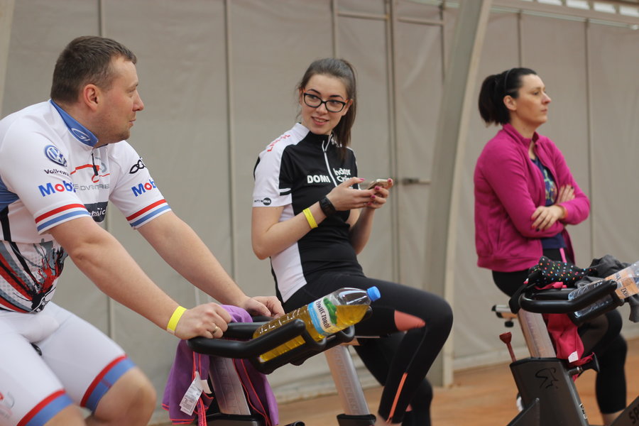 Siłę nóg zmienili w siłę serc - film