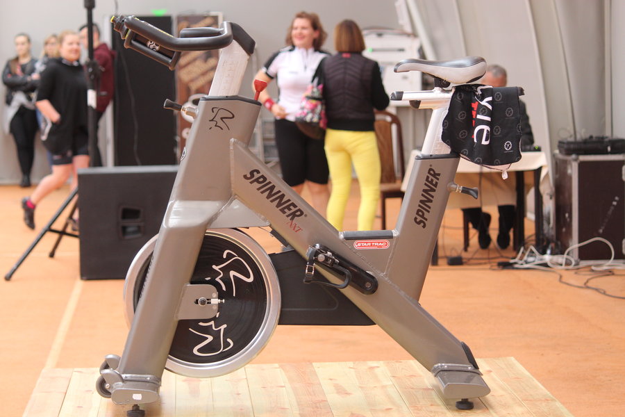 Siłę nóg zmienili w siłę serc - film