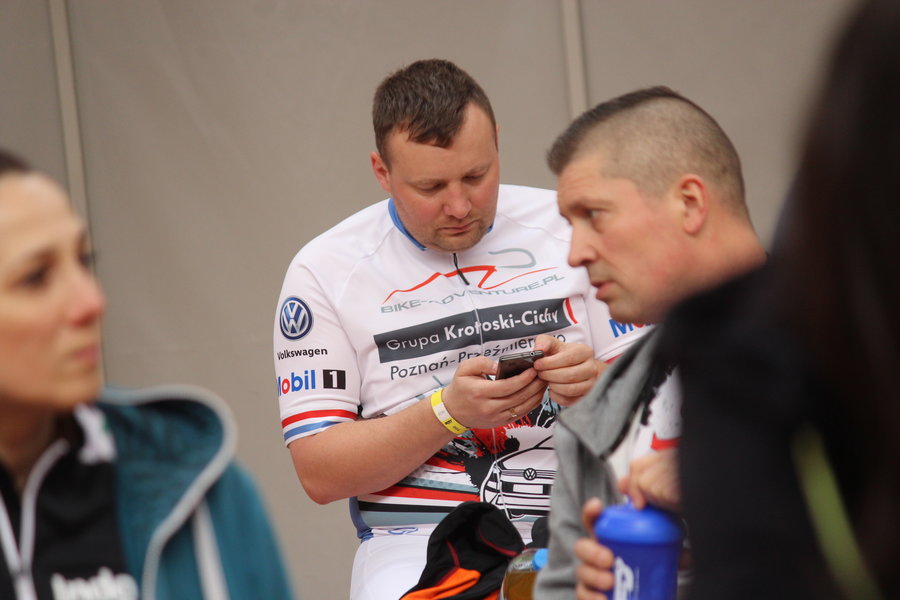 Siłę nóg zmienili w siłę serc - film