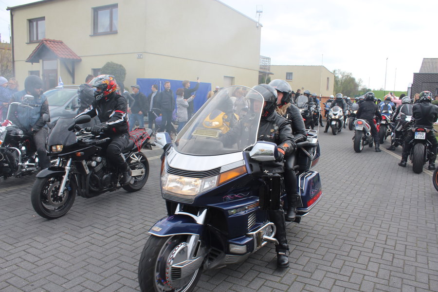 Są szczęśliwi. Spełniło się marzenie ich syna