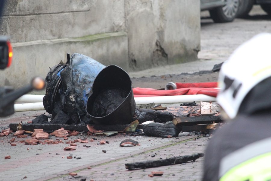 Paliła się kamienica przy rondzie - film